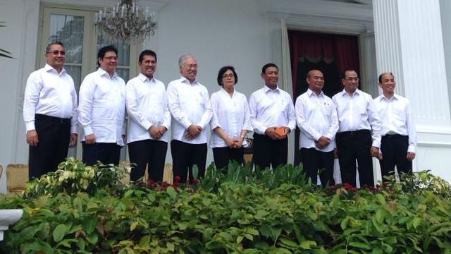 Sebagian menteri baru hasil reshuffle  | Foto: Ist