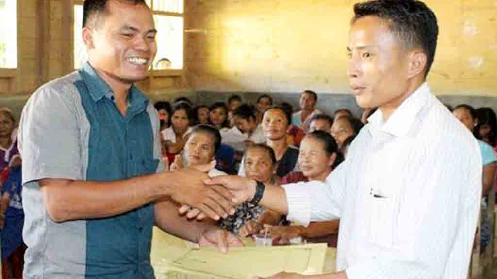 Desa Sisobahili Tetapkan Perdes LPJ APBDesa TA. 2016