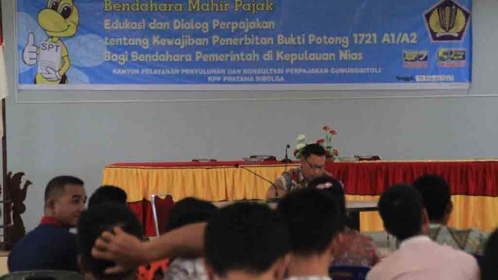 KPP Gelar Edukasi dan Dialog Perpajakan Bagi Bendahara Pemerintah di Nias Selatan