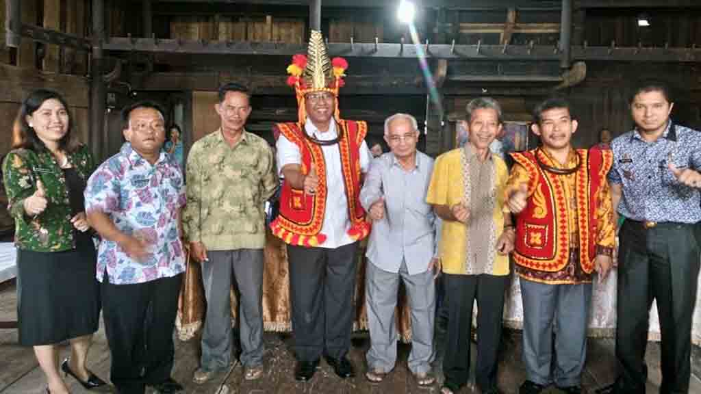Tahun Depan, Pemprov Sumut Pugar Rumah Adat Besar Desa Bawomataluo