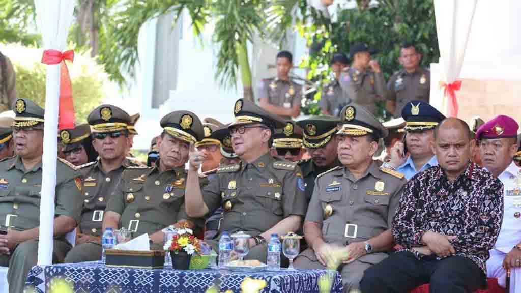 Ini Pesan Mendagri Saat Hadiri HUT Satpol PP dan Linmas di NTT