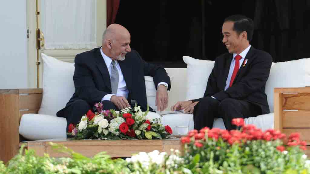 Jokowi Terima Kunjungan Presiden Afghanistan di Istana Merdeka