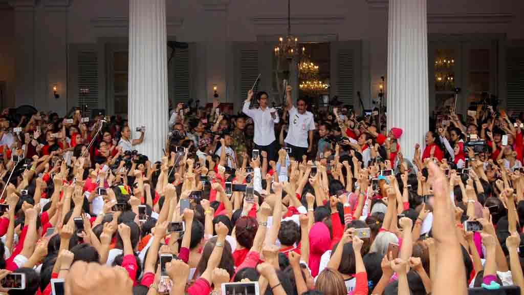 Lebih 1.000 Orang Hadiri “Konser Mini” Adhie MS di Balai Kota Jakarta