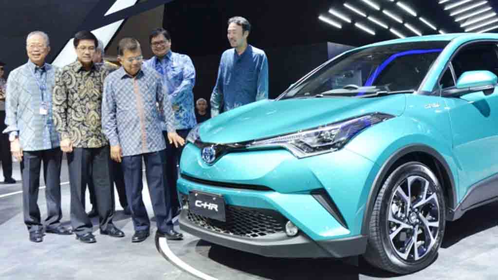 Pemerintah Dorong Produksi Mobil Hybrid dan Listrik