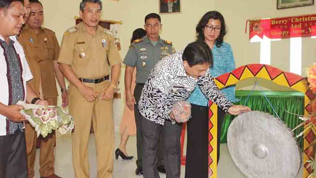 Bupati Nias Utara Buka Pencanangan Kampung KB di Desa Onozitoli Sawo