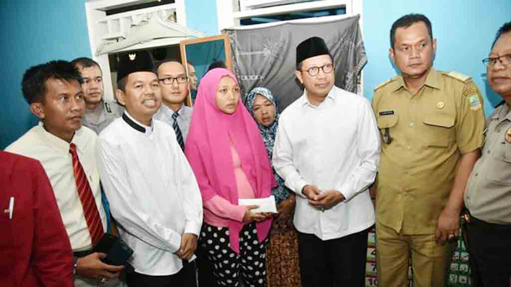 Menteri Agama dan Bupati Purwakarta Bantu Keluarga Zoya