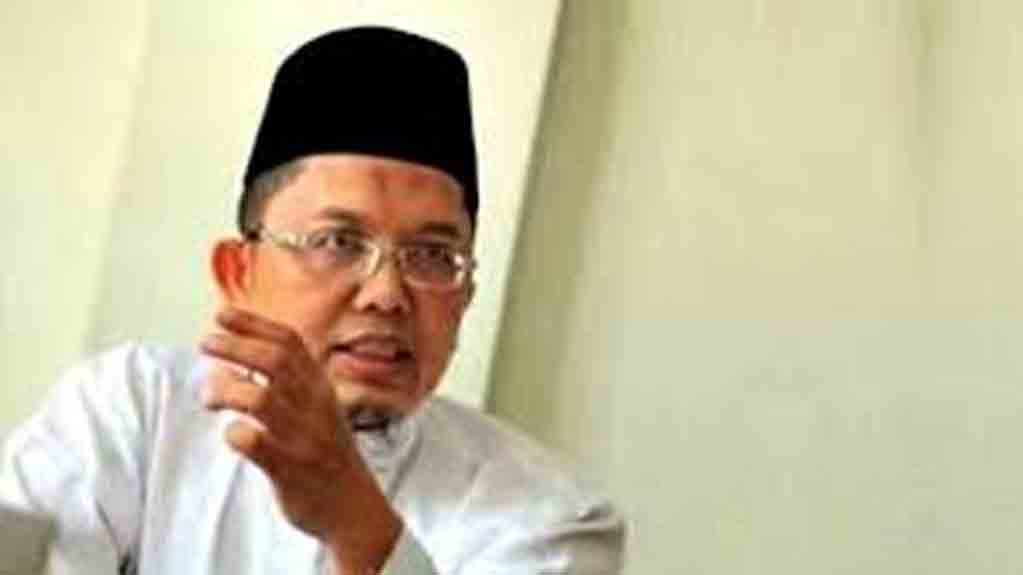 Polisi Tahan Alfian Tanjung Karena Berpotensi Melarikan Diri