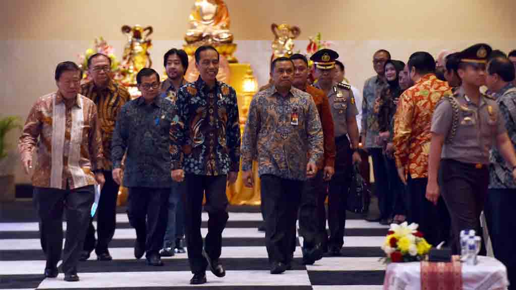 Macet dan Banjir, Fokus Obrolan Jokowi dengan Anies-Sandi Rabu Kemarin