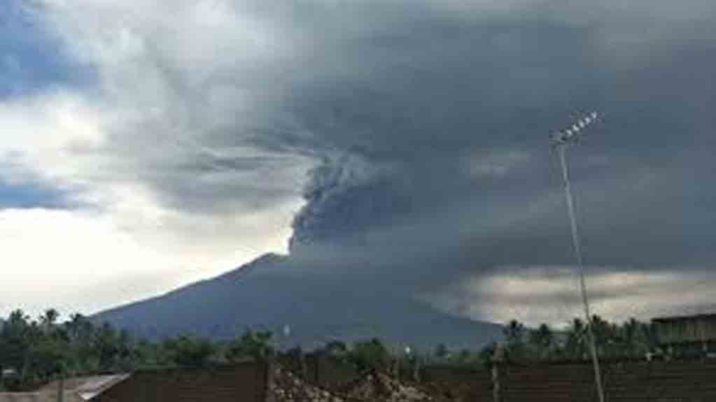PVMBG: Kondisi Gunung Agung Sangat Kritis