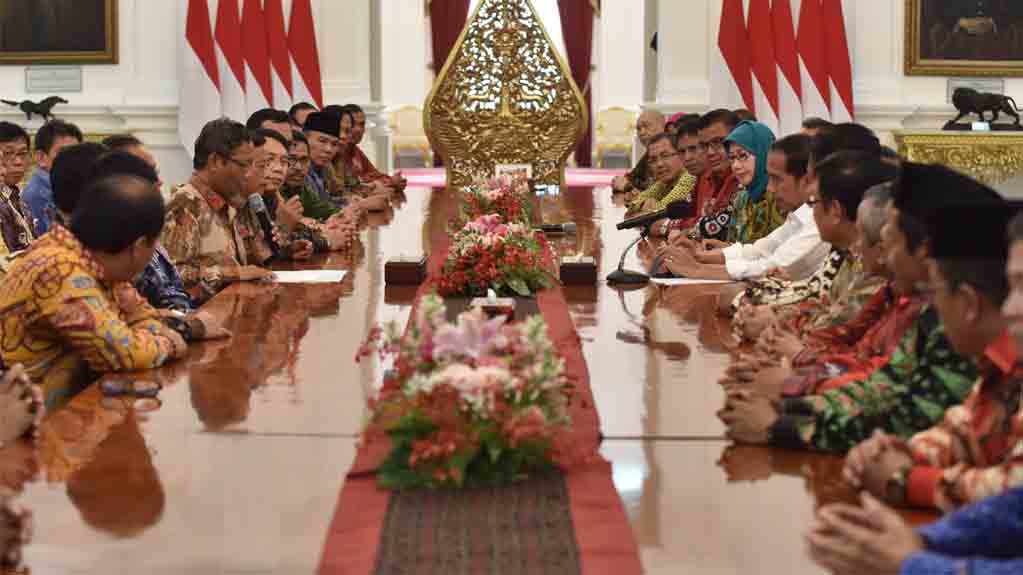Jokowi Nilai Prof. Lafran Pane Layak Jadi Pahlawan Nasional