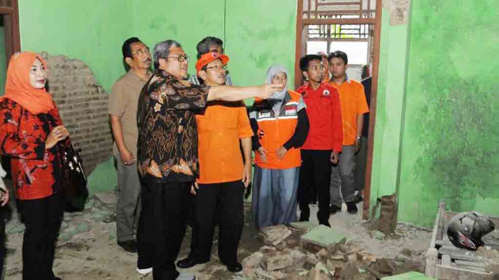 Aher Bersyukur Bencana di Jabar Bisa Tertangani dengan Baik