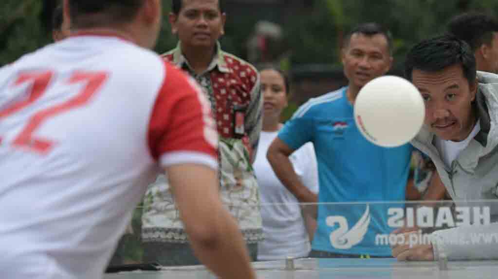 Di Acara Pembukaan Journalist Games Kemenpora 2017, Menpora Bermain Headis Lawan Wartawan