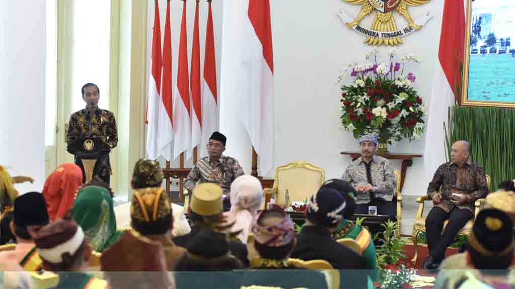 Puluhan Raja dan Sultan Sampaikan Keluh Kesah Pada Jokowi