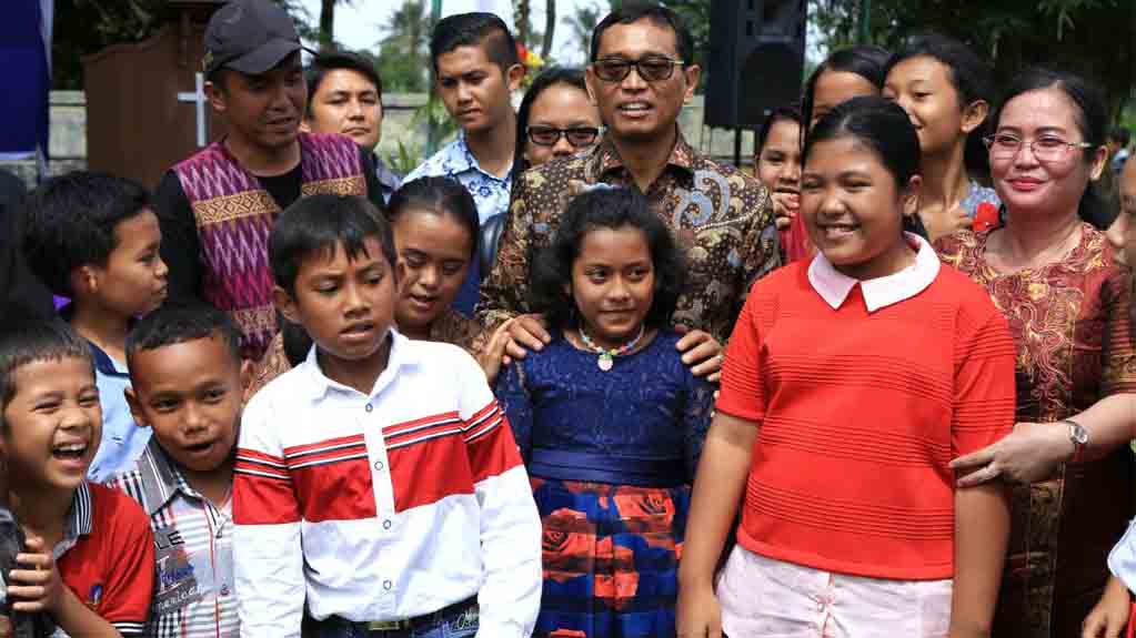 JR Saragih Ajak Relawan Menangkan Djarot-Sihar