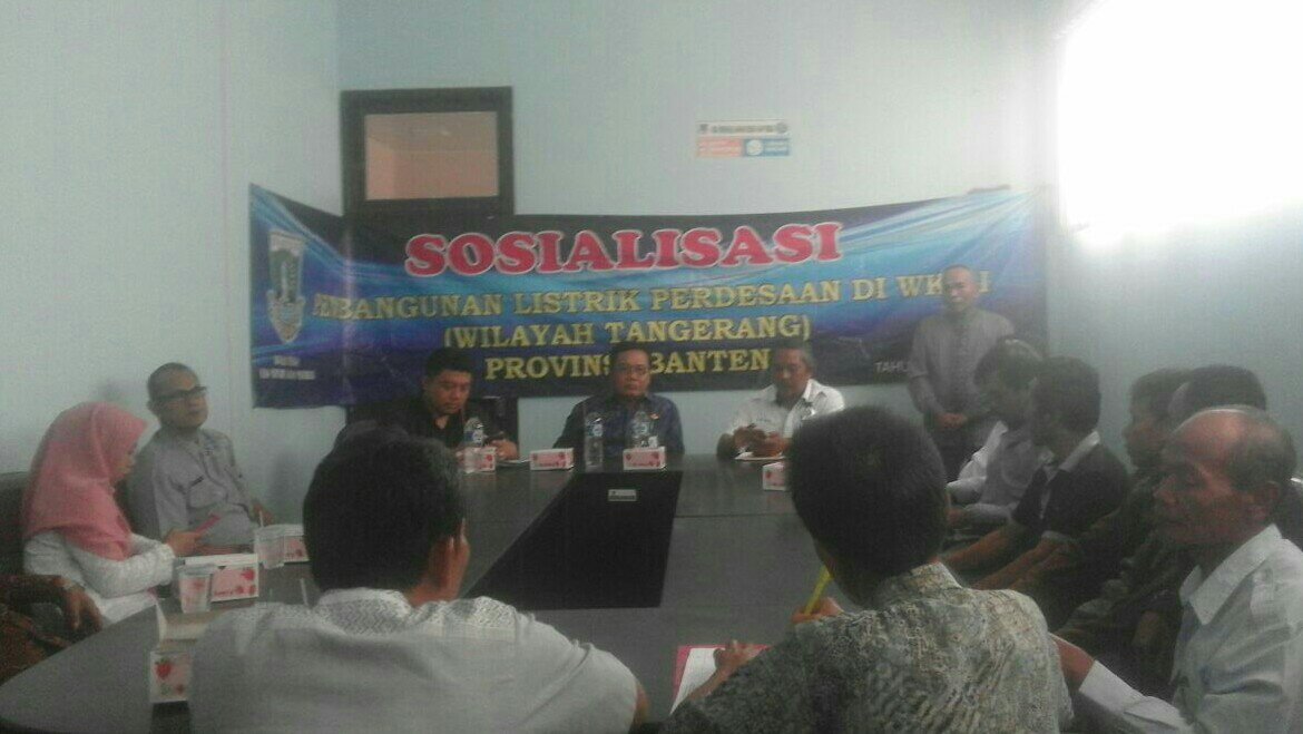 Pemprov Banten Sosialisasikan Listrik Masuk Desa