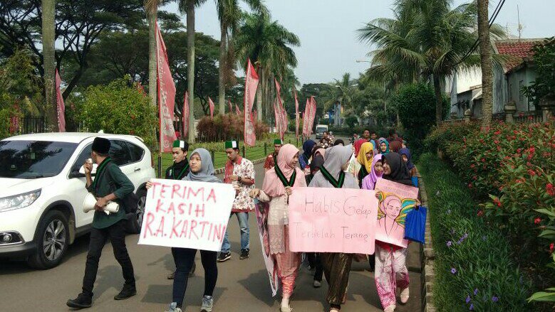 Begini Cara Mahasiswa Tangerang Peringati Hari Kartini