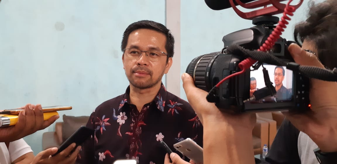 Taruna Merah Putih Angkat Bicara Soal Pelukan Jokowi dan Prabowo