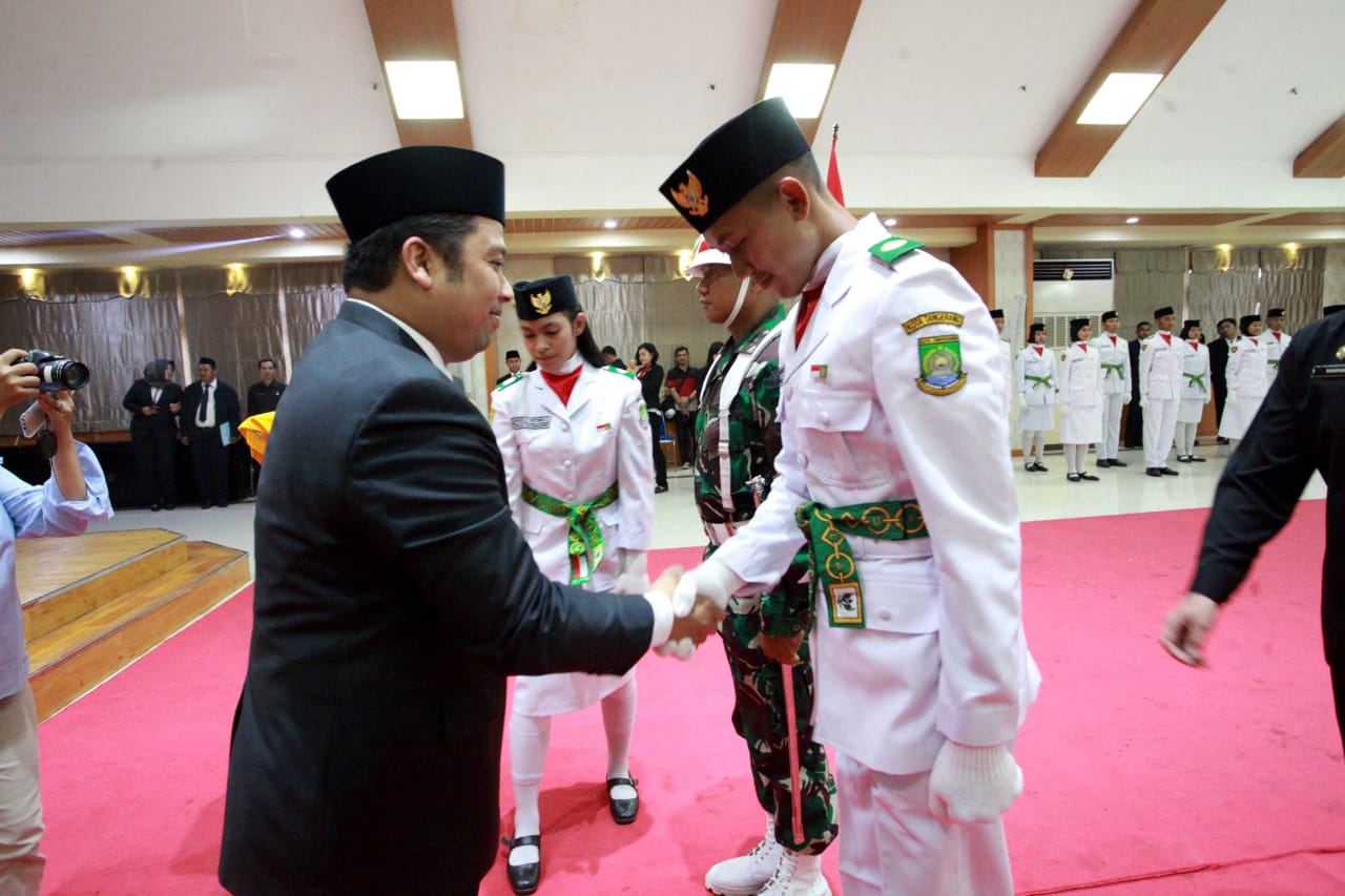 Walikota Kukuhkan Paskibraka Kota Tangerang