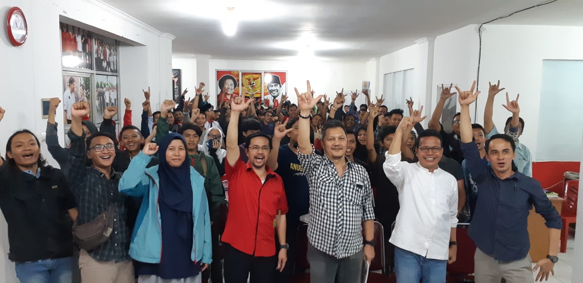 Marinus Gea Tanamkan Nilai Nasionalisme Pada Generasi Milenial