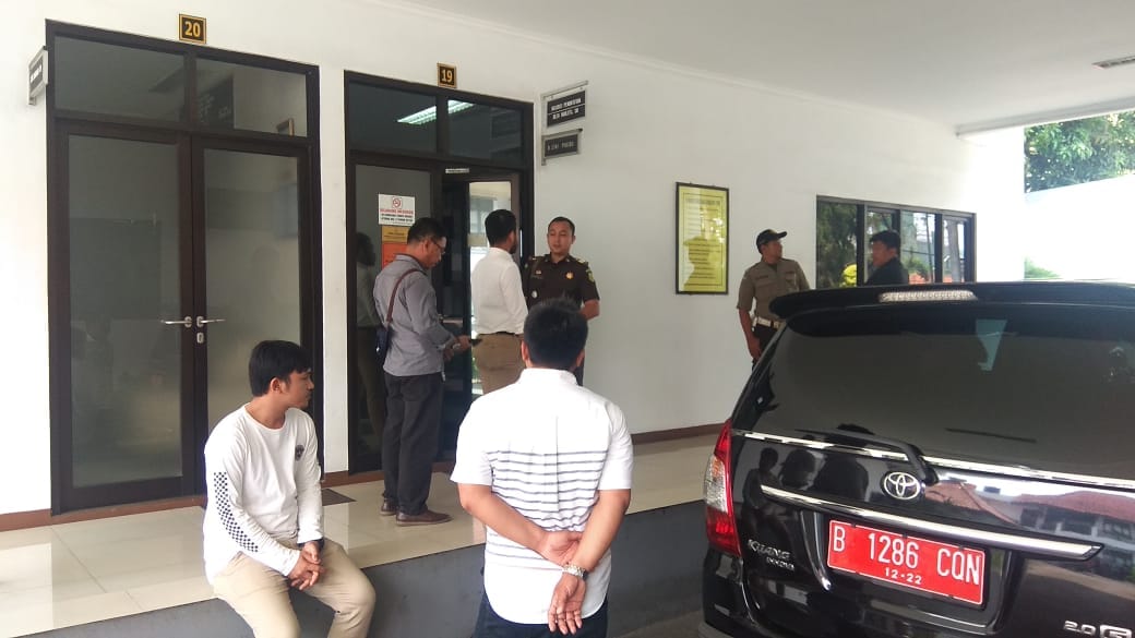 Lurah Paninggilan Resmi Ditahan Setelah Lakukan Pungli Rp. 800 Juta