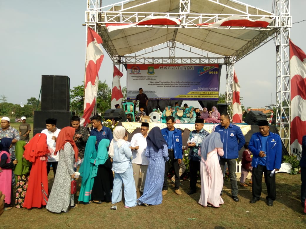 Peringati Hari Jadi, LPM Cipete Gelar Bakti Sosial