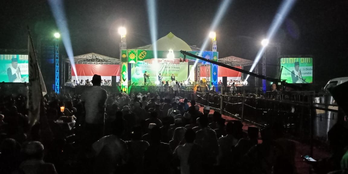 Ribuan Warga Padati Tabligh Akbar Habib Lutfi bin Yahya di Tangerang