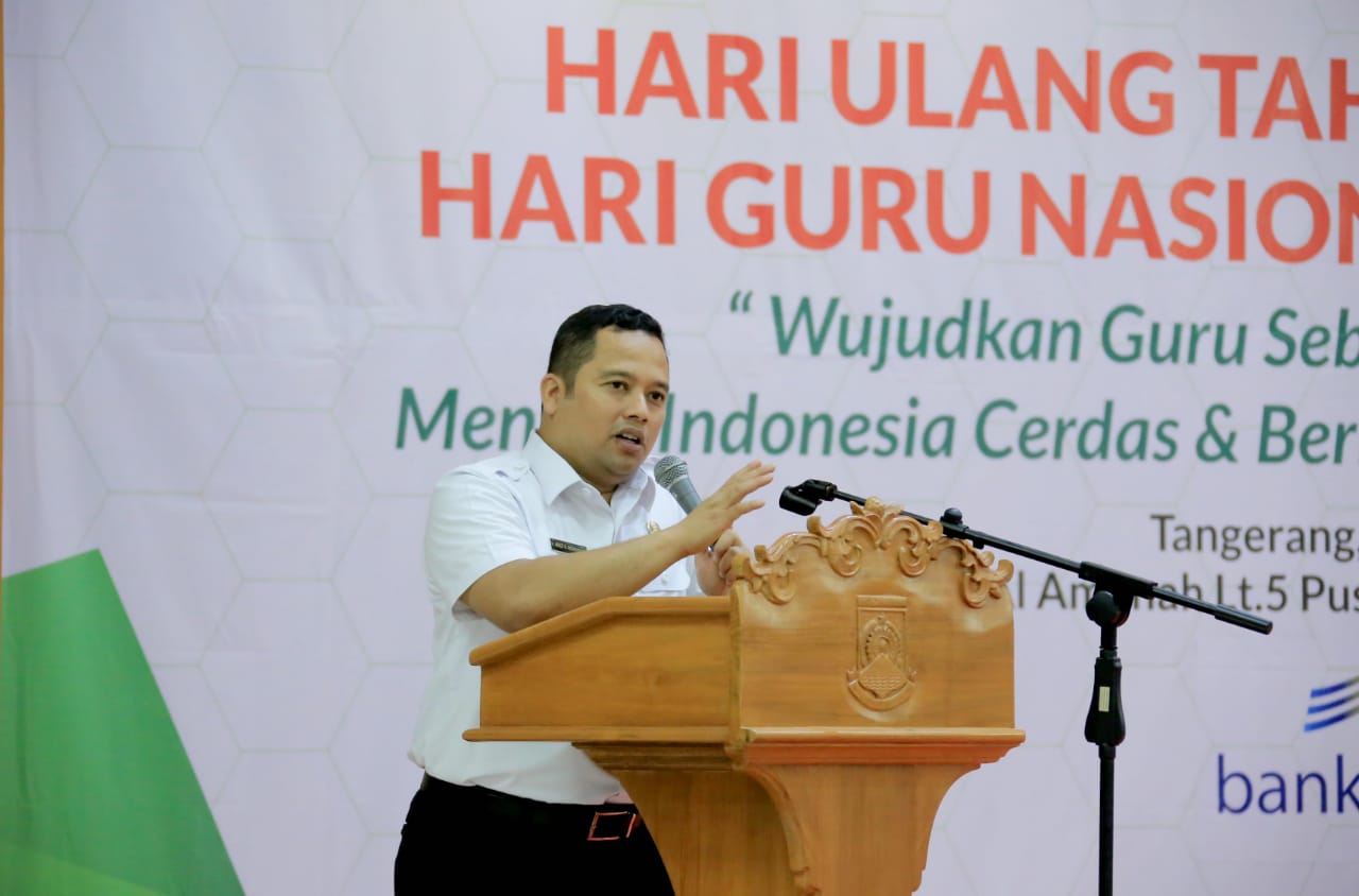Arief Minta Guru Tingkatkan Profesionalisme Menuju Revolusi Industri 4.0