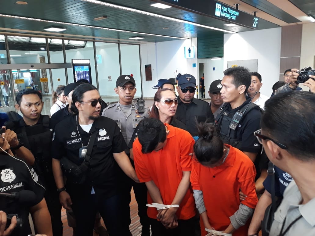 Pelaku Pembunuhan LC di Mampang tiba di Bandara Soekarno Hatta