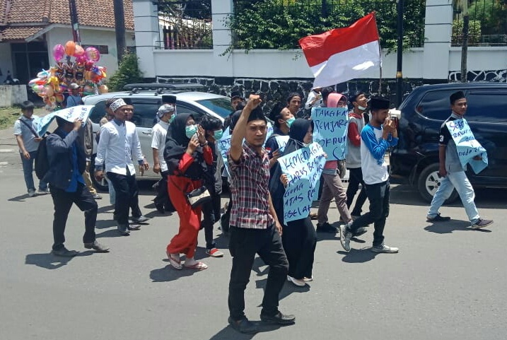 Pengukuhan FKDT di Kabupaten Pandeglang Ditudung Ilegal