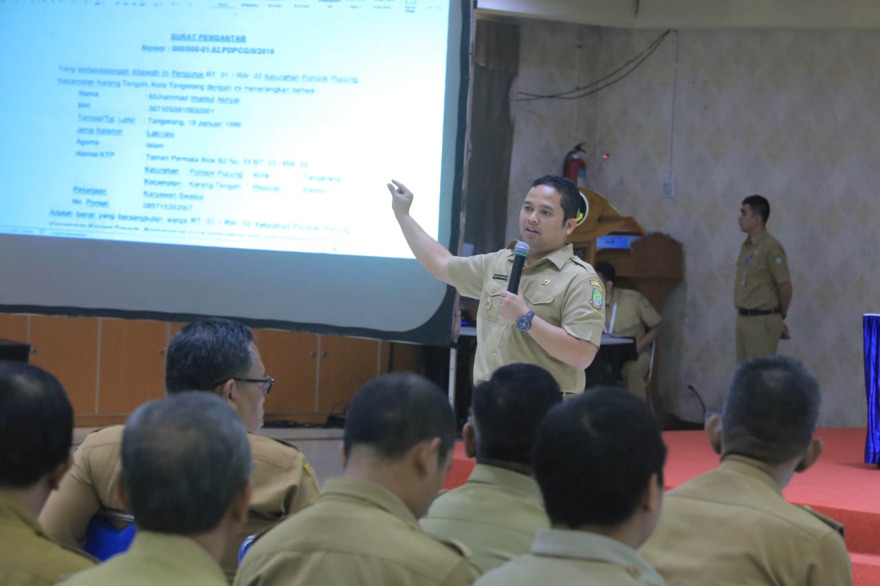 Wali Kota Tangerang Perkenalkan Aplikasi siWarga
