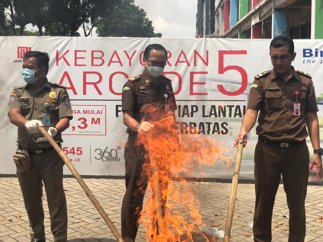 Setahun Berdiri, Kejaksaan Negeri Tangsel Musnahkan Belasan Alat Bukti