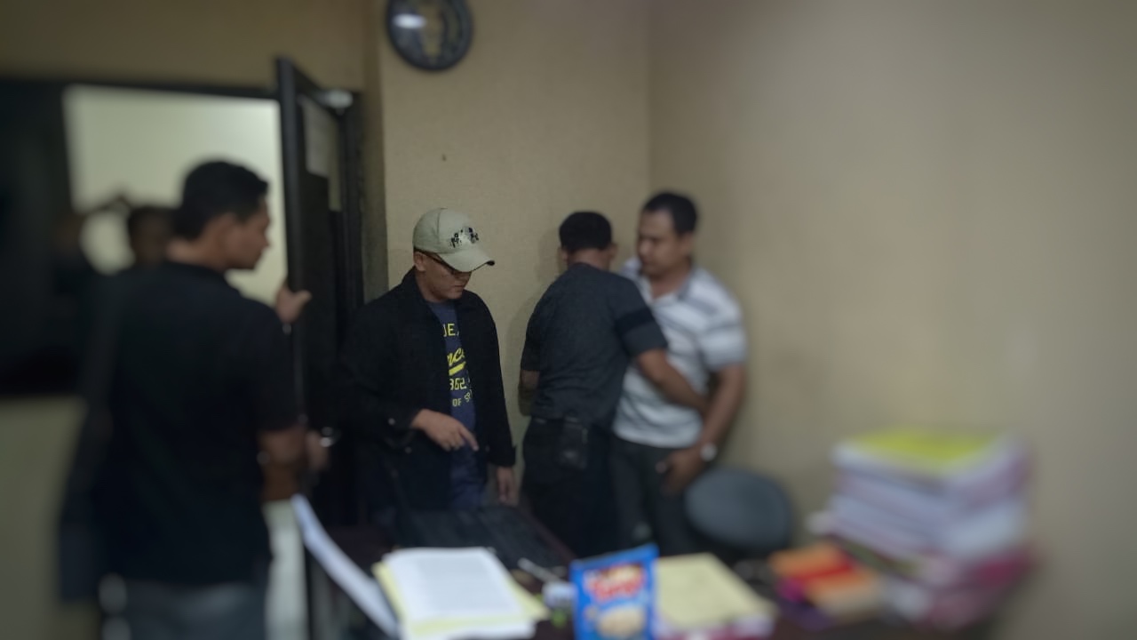 Jadi Makelar Kasus, Anggota Polsek Pasar Kemis Kena OTT