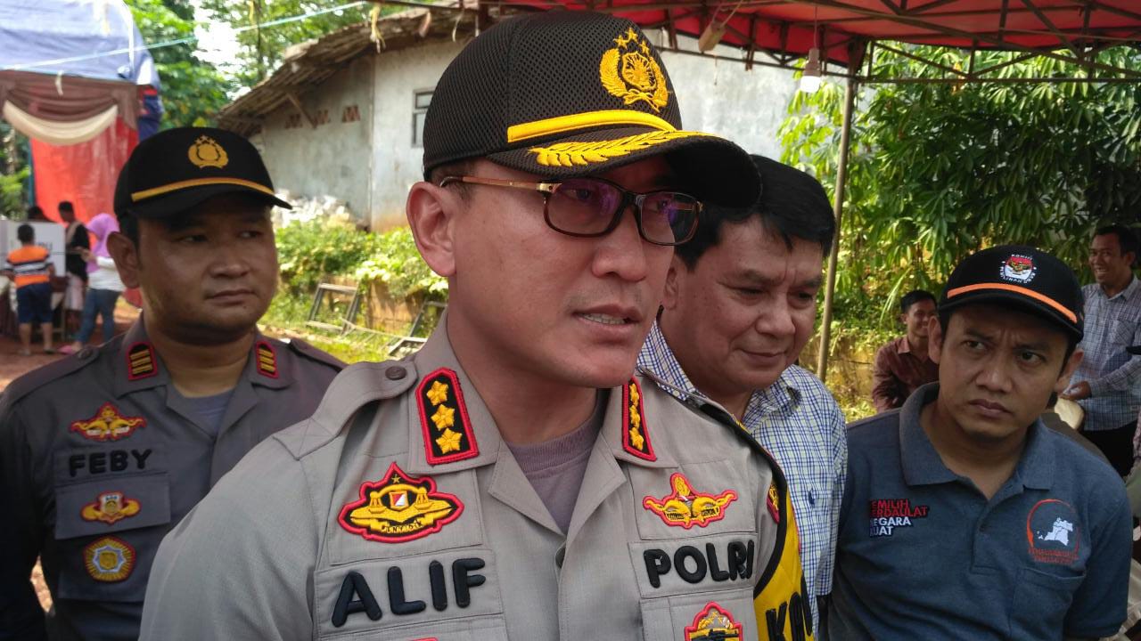 Antisipasi Ajakan Golput, Puluhan Polisi Jaga PSU di Desa Bunar
