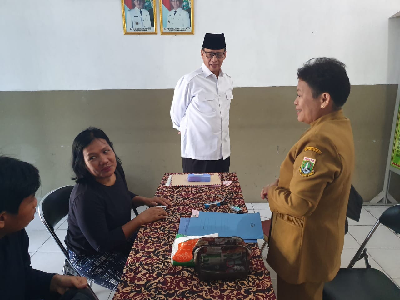 Wahidin Halim memantau jalannya proses PPDB SMA di Kota Tangerang.(aul)