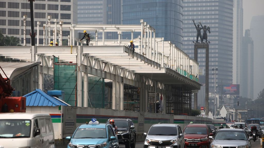 Bung Karno Membuat Patung Selamat Datang DI Bundaran HI Sebagai Simbol Keramahan Bangsa, Rudi Valinka :”kehadiran Anies malah merusaknya”
