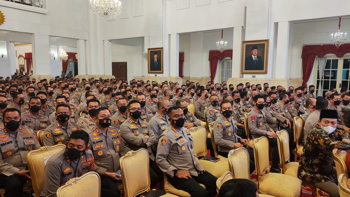 Dihadapan Jajaran Polri, Jokowi Soroti Gaya Hidup Hingga Sense of Crisis