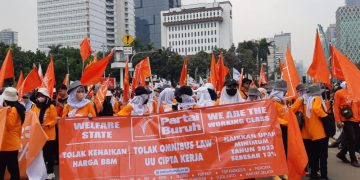 Buruh Tuntut UMP 2023 Naik 13 Persen, PDI Perjuangan : Dirumuskan, Duduk dan Diputuskan Bersama-sama