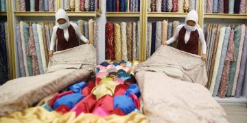 Keluh Kesah Pengusaha Tekstil Hingga Sepatu: Masih Megap-Megap