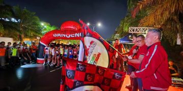 Lepas Banteng Night Run Series 4 di Kediri, Hasto: Anak Muda Harus Sehat Agar Bisa Tunjukkan Dedikasi Bagi Bangsa