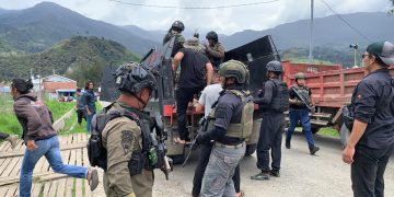 Satu Anggota TNI Tertembak atas Aksi KKB di Kabupaten Pucak