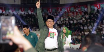 Jokowi dan Relawan Restui Prabowo Capres 2024, PKB: Lihat Nanti