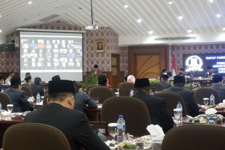 Rapat Paripurna DPRD Kota Tangerang (Suara Nusantara/Maya Sahurina)