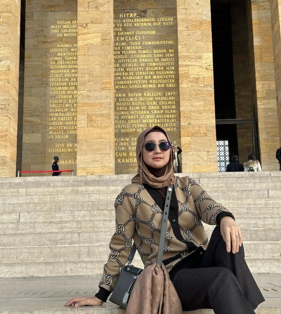 Dessy Rarnasari (Instagram.com/ DesyRatnasariterdepan)