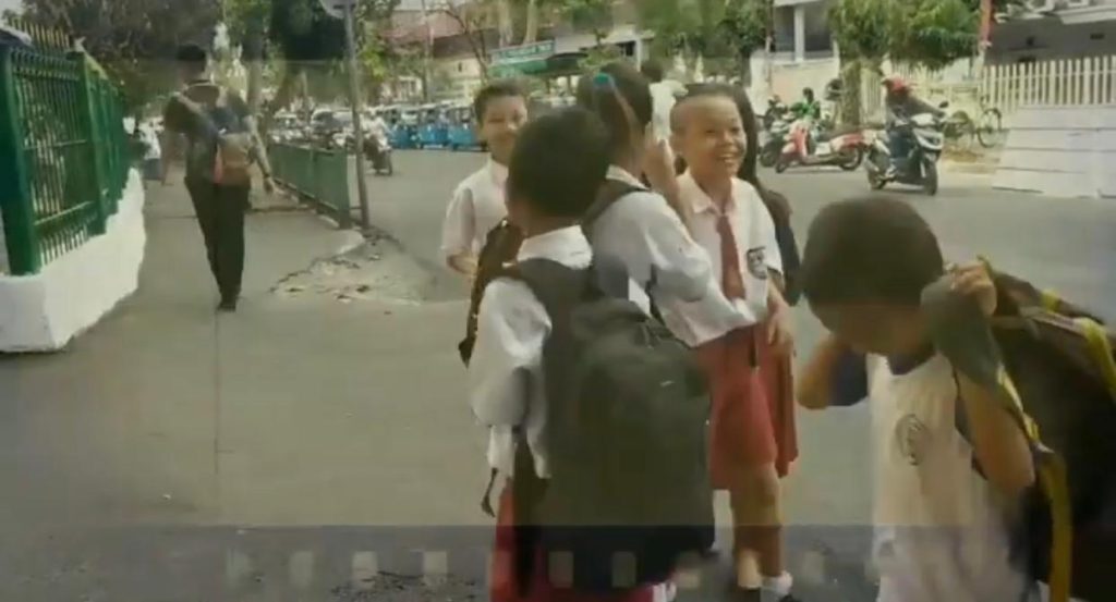 Siswa SD Bacok temannya karna saling ejek (Ilustrasi Instagram/@ferispt_)