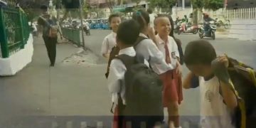 Siswa SD Bacok temannya karna saling ejek (Ilustrasi Instagram/@ferispt_)