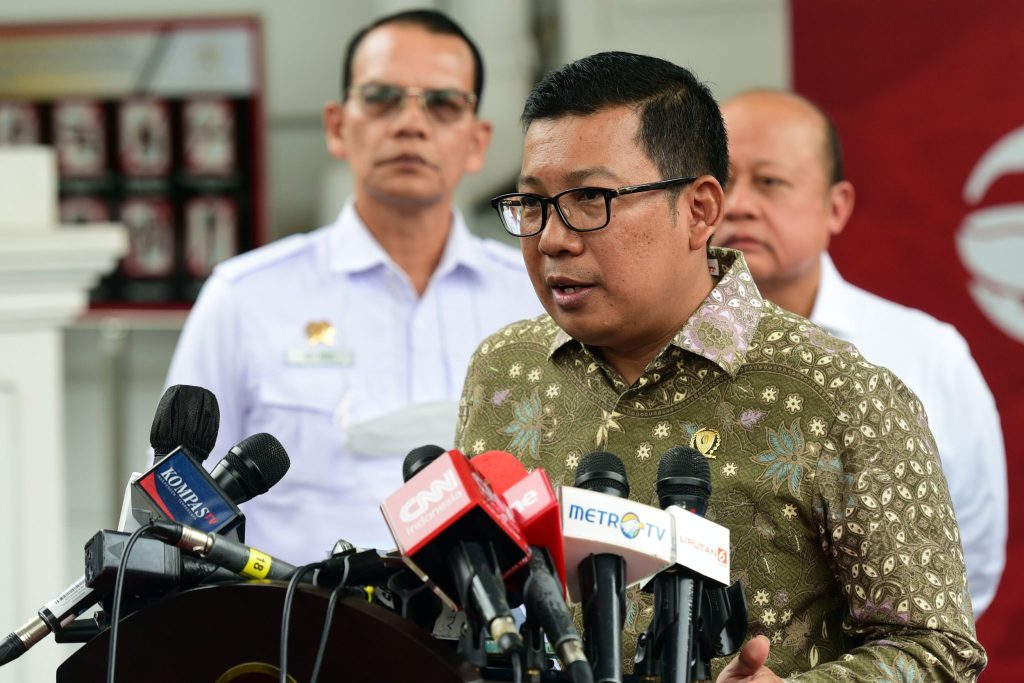 Kepala Bapanas Arief Prasetyo Adi memberikan keterangan pers, Rabu (15/03/2023), siang, di Kompleks Istana Kepresidenan, Jakarta. (Foto: Humas Setkab/Rahmat)
