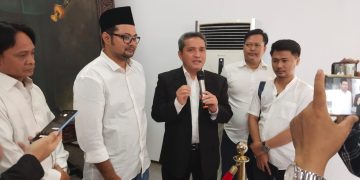 Konferensi perss setelah pelantikan pengurus KAMI Fisip UBK (Foto/SuaraNusantara.com)