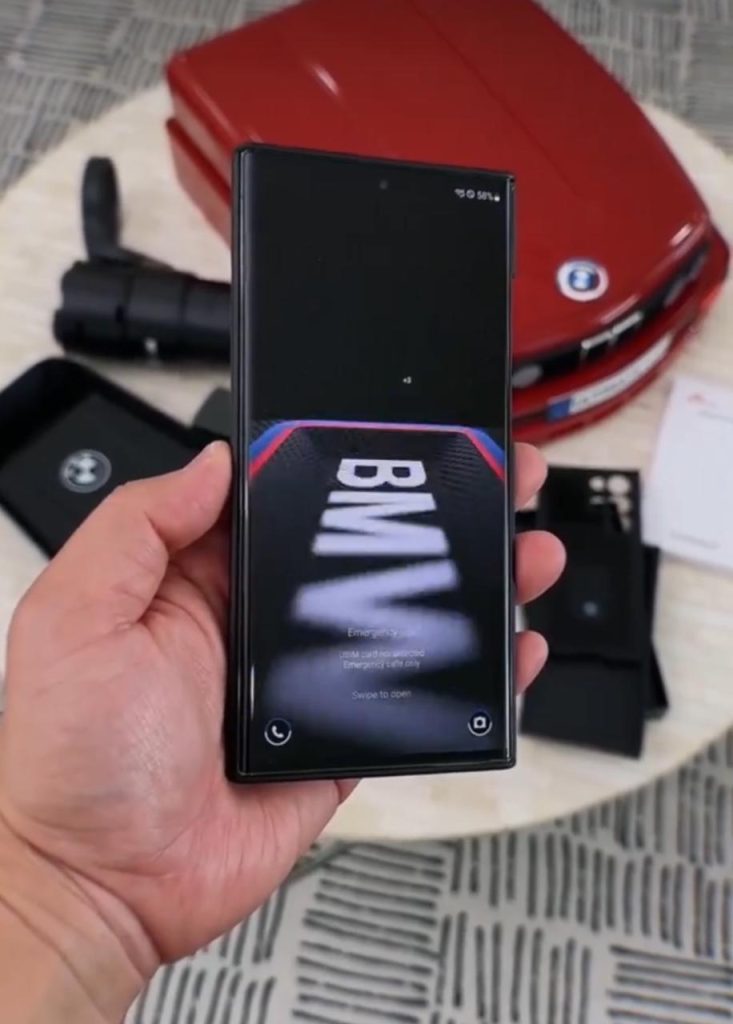 Samsung S3 Ultra spesial edisi bersama BMW