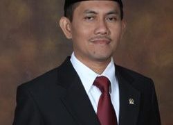 Mantan Ketua KY Jaja Ahmad Jayus (Sumber website )komisi yudisial