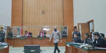 Teddy Minahasa Masuk sidang PN Jakbar / SS Youtube